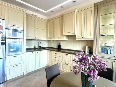 квартира за адресою Незалежності вул., 8Б