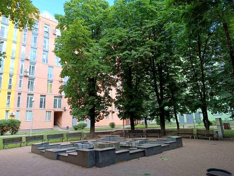 квартира за адресою Регенераторна вул., 4 к1-9