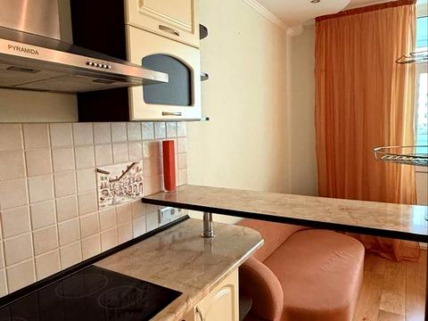 квартира за адресою Бориса Гмирі вул., 2