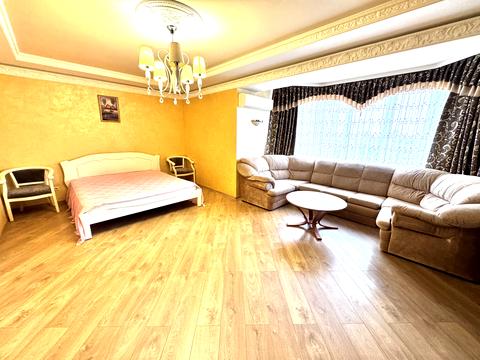 квартира за адресою Борщагівська вул., 206