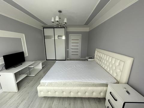 квартира за адресою Михайла Донця вул., 2-Б