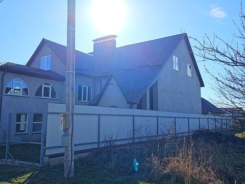 будинок за адресою Приозерна вул.