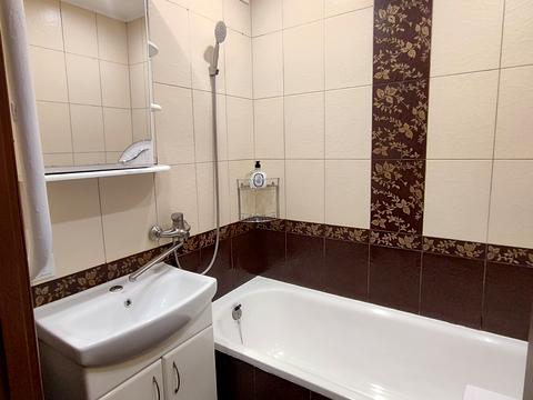 квартира за адресою Андрія Мельника вул., 14