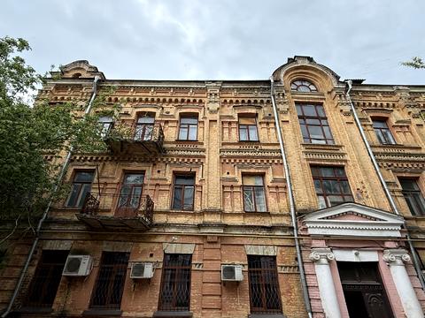 комерційна за адресою Ярославів Вал вул., 29
