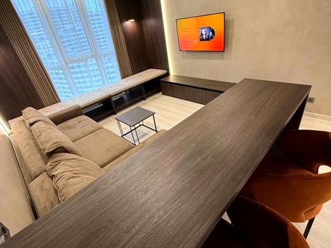 квартира за адресою Літературна вул., 10