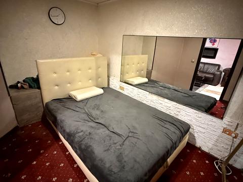 комерційна за адресою Городоцька вул., 5