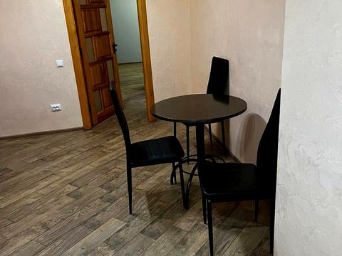 квартира за адресою Залізнична вул., 3