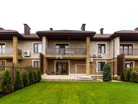 будинок за адресою Абрикосова вул., 7