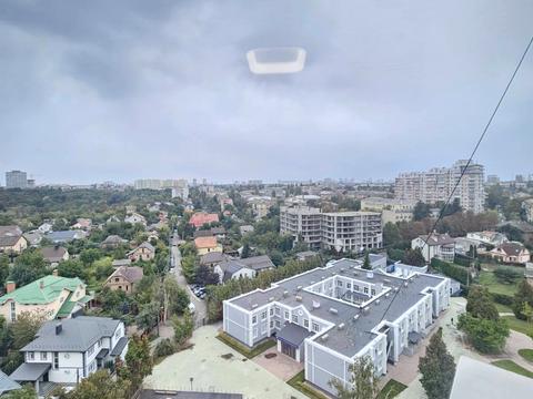 квартира за адресою Калинова вул., 8