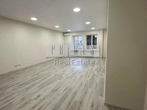 коммерческая по адресу Андрея Верхогляда ул. (Михайла Драгомирова), 4