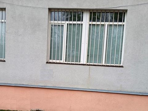 комерційна за адресою Юрія Вороного вул., 45б
