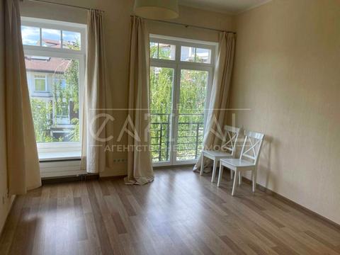 будинок за адресою Берегова вул.