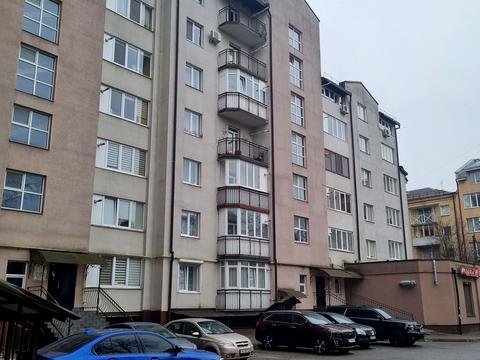 комерційна за адресою Євгена Коновальця вул., 115