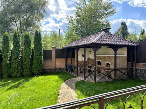 дом по адресу Молодіжна, 24