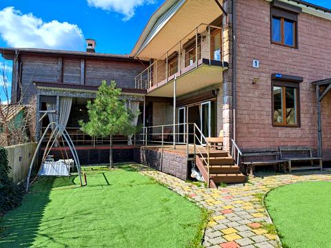 дом по адресу лесі Українки