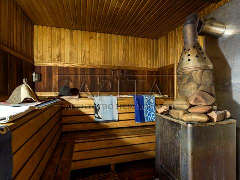 дом по адресу 1-ша Дамбова ул.