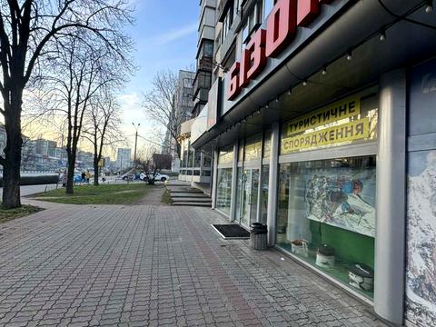 коммерческая по адресу Берестейский просп. (Победы), 18