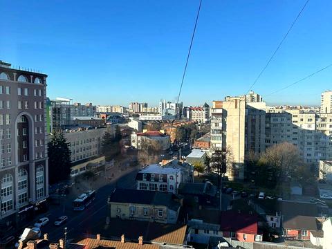 квартира по адресу Грушевського ул., 39