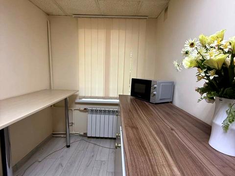 коммерческая по адресу Володимира Вернадського ул. (Дзержинського), 19/21