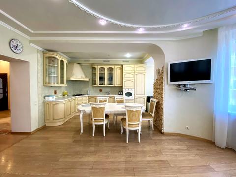 квартира по адресу Шампанский пер., 9