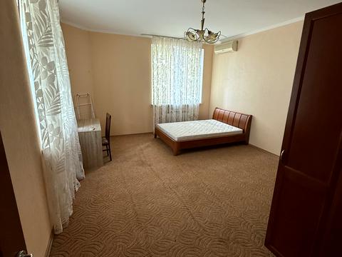 квартира по адресу Евгения Коновальца ул. (Щорса), 32-А