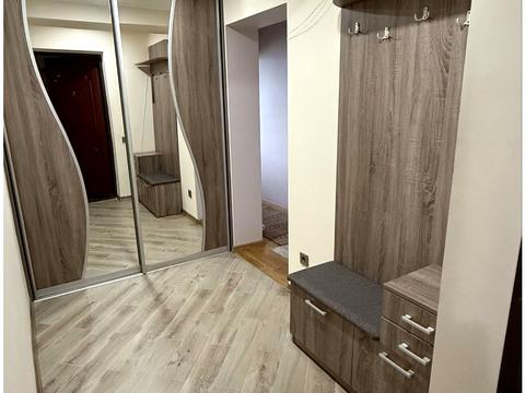 квартира за адресою Євгена Патона вул., 6