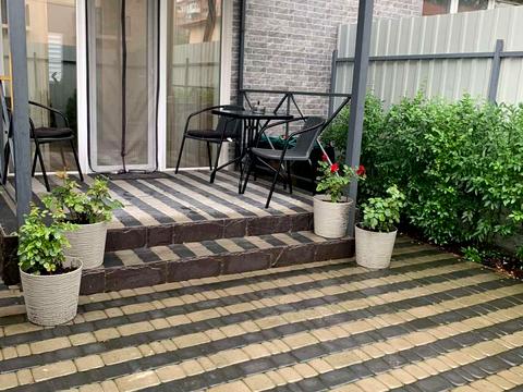 будинок за адресою Кленова вул.