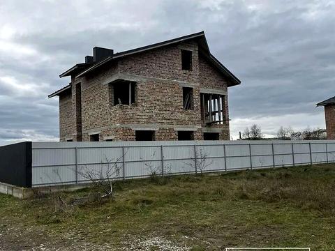 дом по адресу Степана Бандеры ул.