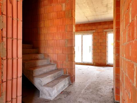 будинок за адресою Успішна, 14
