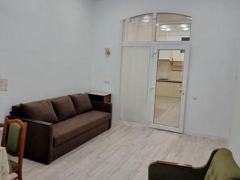квартира за адресою Пантелеймона Куліша вул., 27