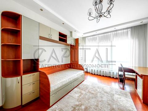 квартира за адресою Київ, Андрія Верхогляда вул. (Михайла Драгомирова), 12