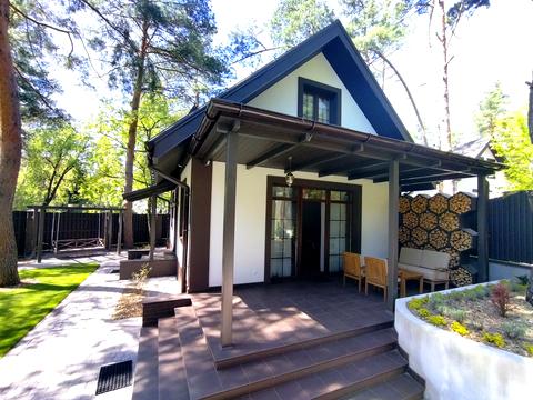 будинок за адресою Анатолія Солов'яненка вул.