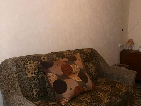 комната по адресу Космонавтов ул., 25