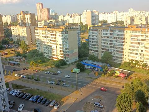 квартира за адресою Драгоманова вул., 12