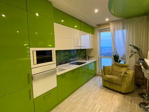 квартира по адресу Героев Полка "Азов ул. (Малиновского маршала), 8