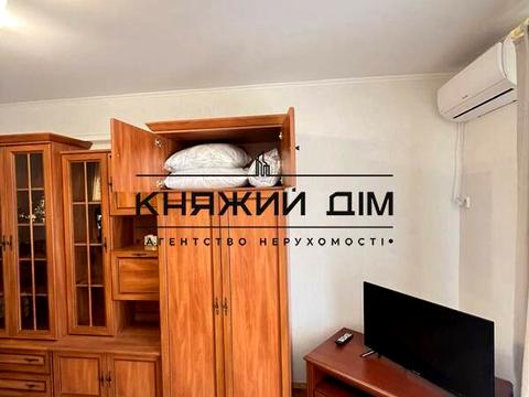 квартира по адресу Драгоманова ул., 44-А