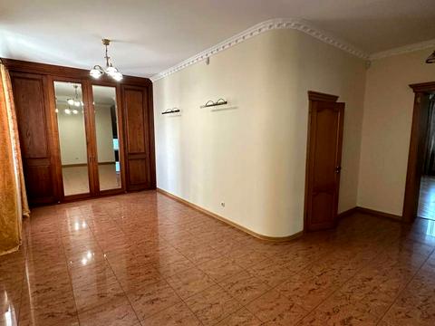дом по адресу Лесі Українки ул., 23