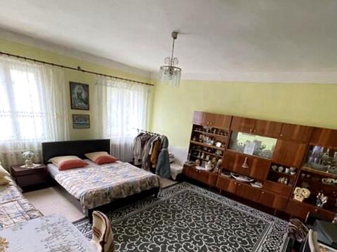 квартира за адресою Собранецька вул., 150