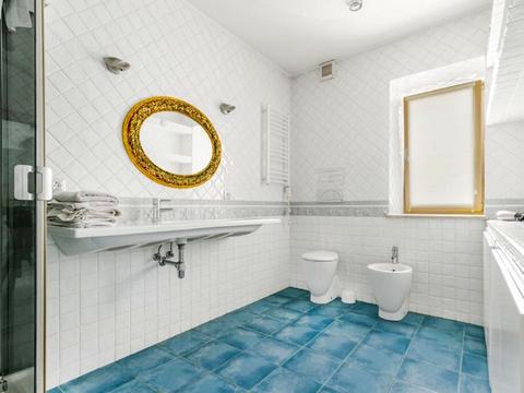 квартира по адресу Дерибасовская ул., 17