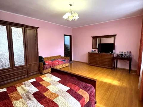 будинок за адресою Шкільна