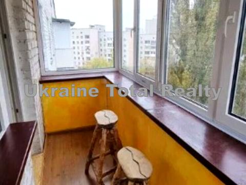 квартира за адресою Гетьмана Кирила Розумовського вул. (Миколи Краснова), 12-А