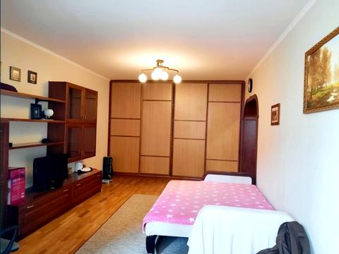 квартира за адресою Київ, Анни Ахматової вул., 30