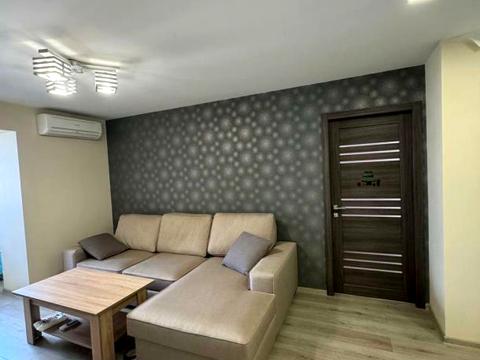 квартира за адресою Вернадского, 1