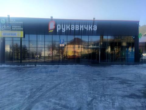 комерційна за адресою Вокзальна, 6