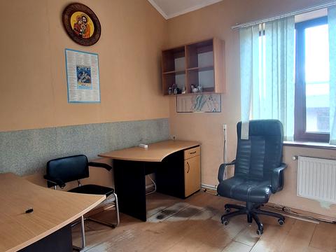 коммерческая по адресу Симона Петлюры ул., 8