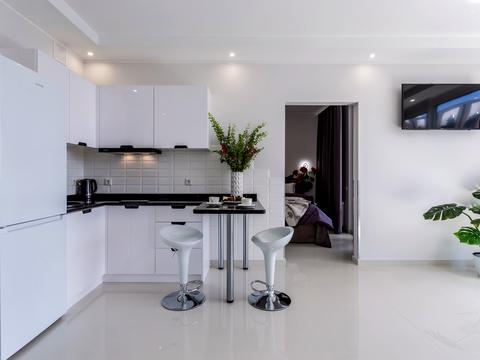 квартира за адресою Зарічна вул., 6