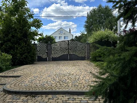будинок за адресою Грушевського, 17