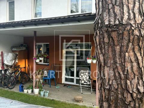 будинок за адресою Яснополянська вул.