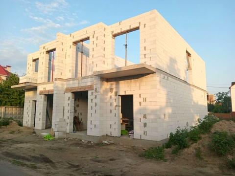 будинок за адресою Центральна вул., 19а