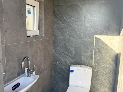 будинок за адресою Миру